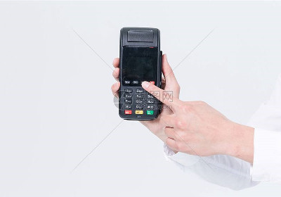信用卡如何绑定pos机?